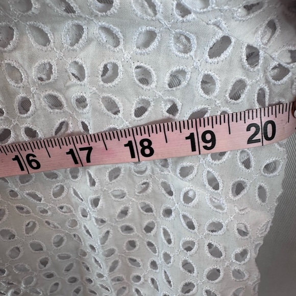 Club Monaco White Eyelet Blouse - Picture 4 of 4